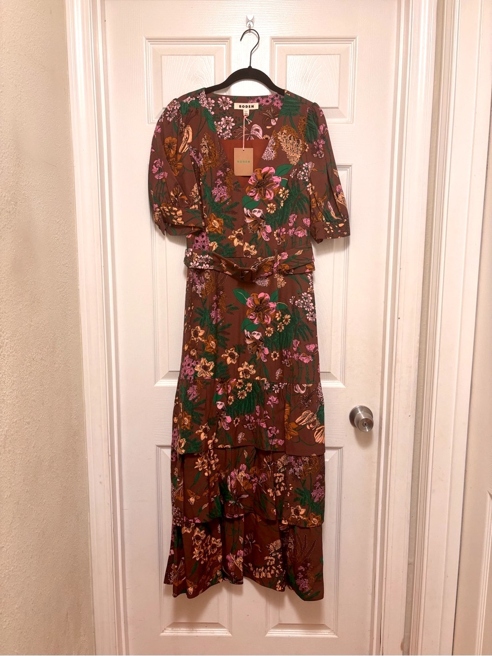 NWT BODEN V Neck Layered Dress in Woodland Whimsical Flora - Picture 8 of 12